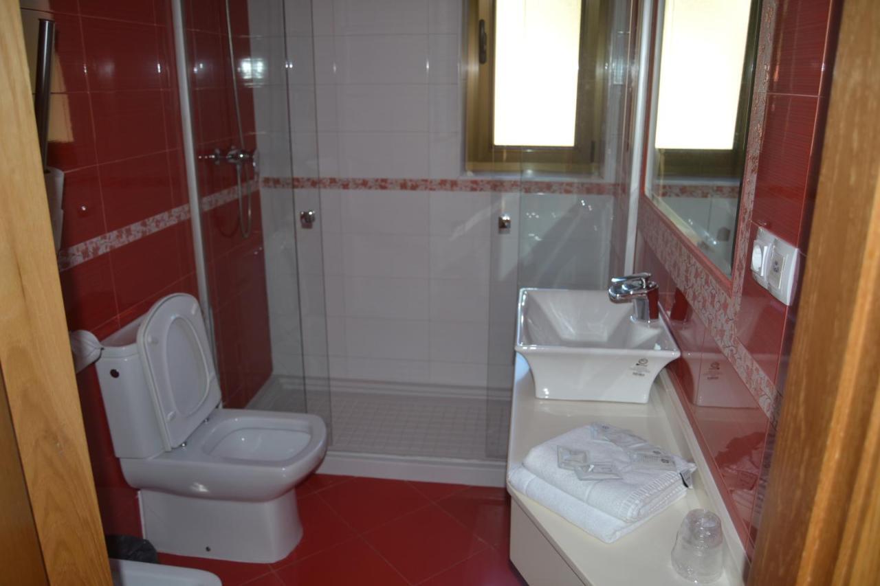 Hotel La Ribera Santianes Екстериор снимка