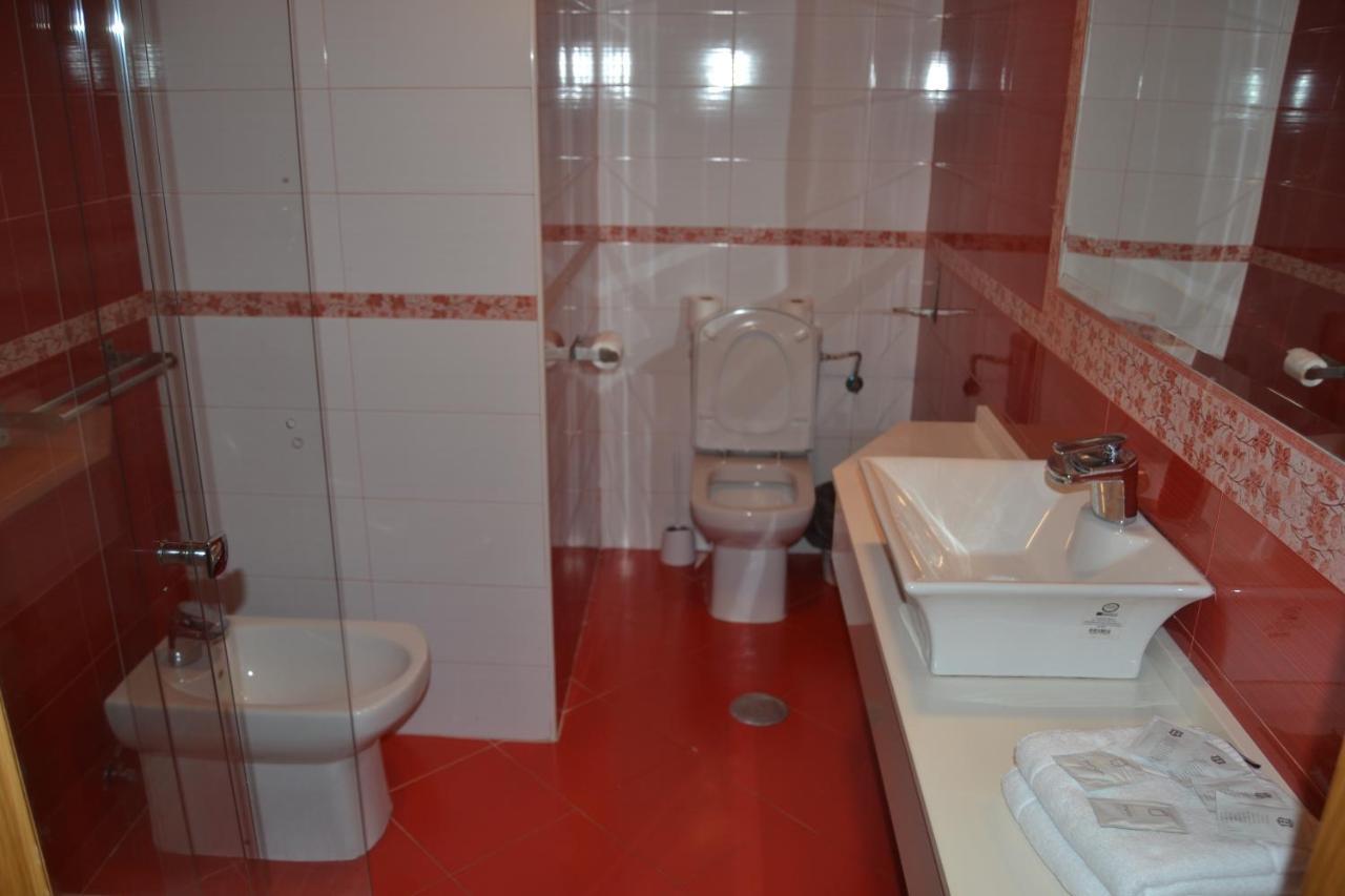 Hotel La Ribera Santianes Екстериор снимка