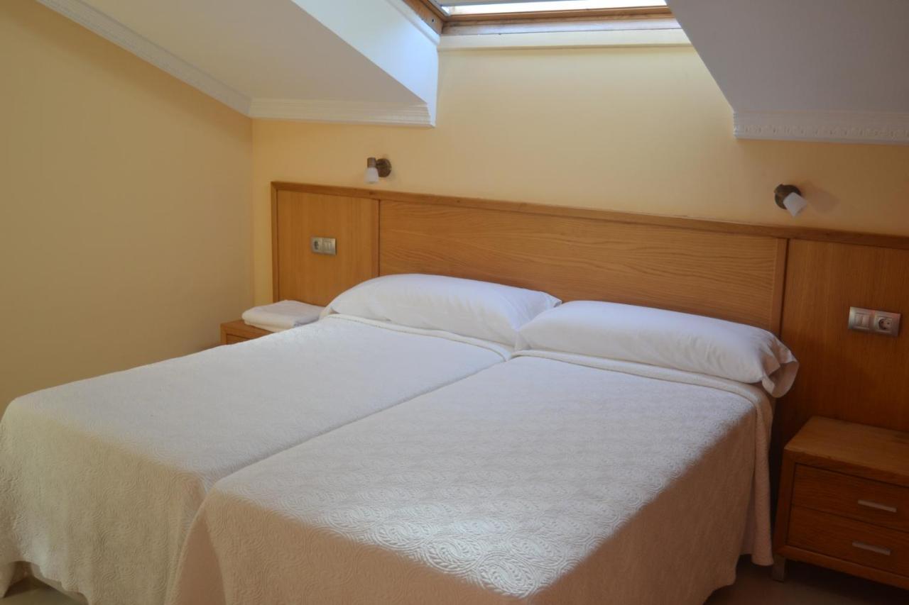 Hotel La Ribera Santianes Екстериор снимка